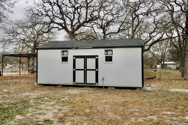 $415,000 | 23239 Skila Drive, Elmendorf, TX 78112