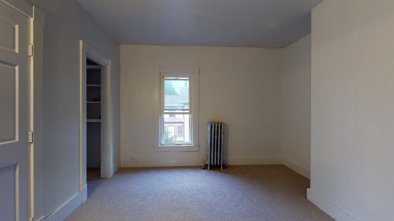 21 Hyde Street Burlington, VT 05401 - Photo 11 of 31