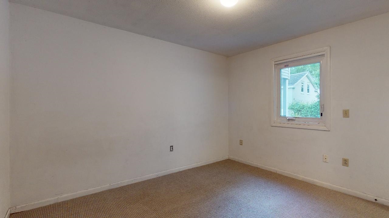 21 Hyde Street Burlington, VT 05401 - Photo 18 of 31