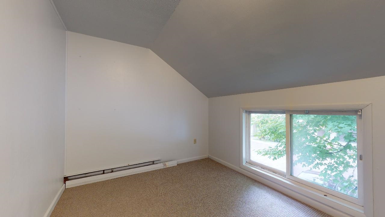 21 Hyde Street Burlington, VT 05401 - Photo 20 of 31