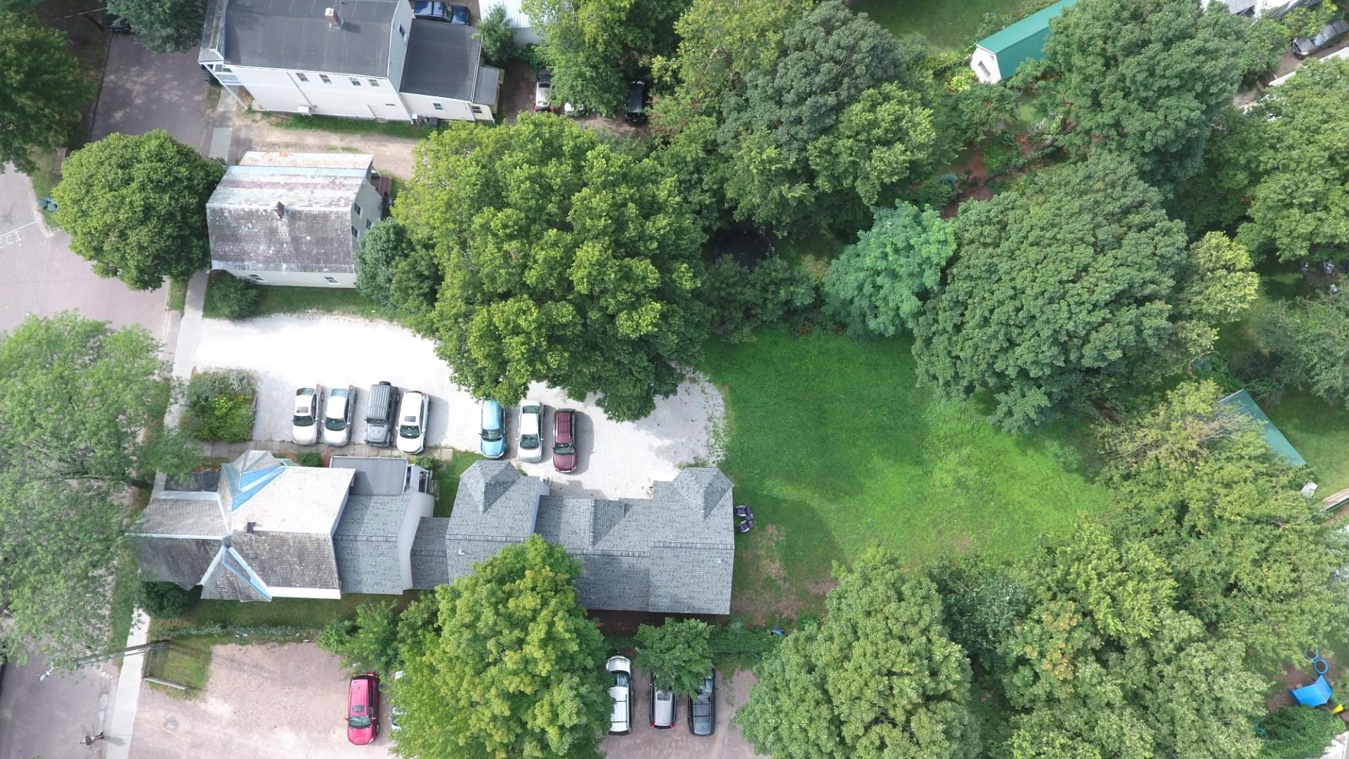 21 Hyde Street Burlington, VT 05401 - Photo 2 of 31