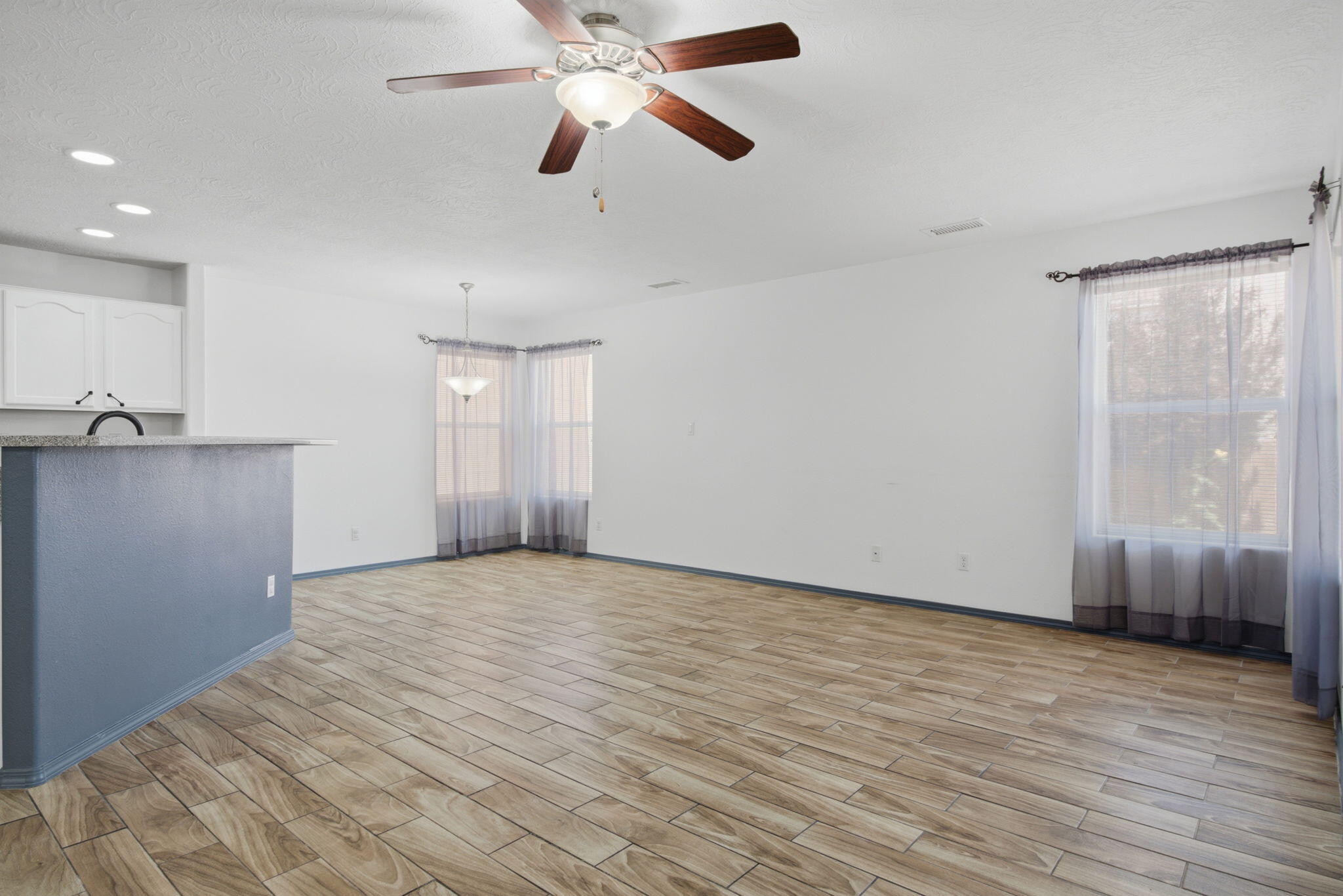 10831 Antler Tool Road Southwest Albuquerque, NM 87121 - Photo 17 of 53 Gallery Image 17