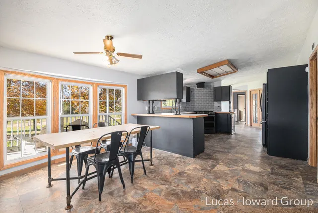 $209,900 | 6928 Hubbardston Road, Hubbardston, MI 48845