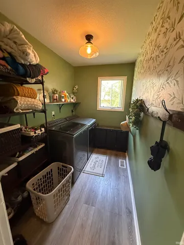 $330,000 | 802 Bellingham Drive, Huntington, IN 46750