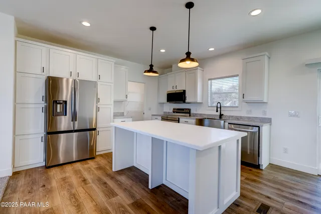 $375,000 | 280 North Old Coach Trail, Dewey, AZ 86327