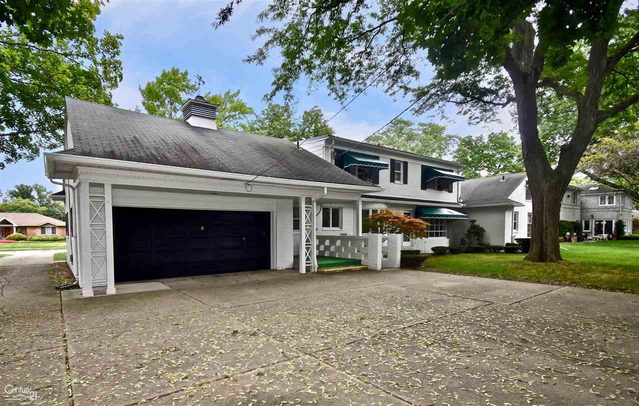71 Fairford Road Grosse Pointe, MI 48236 - Photo 2 of 29