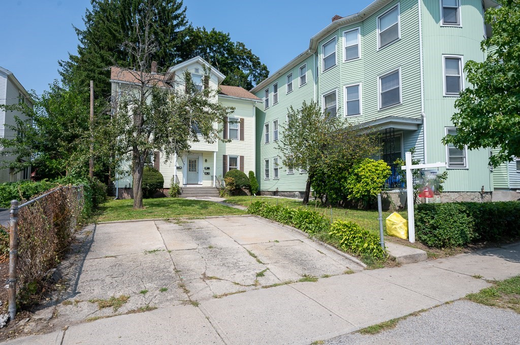9-11 Dover Street Worcester, MA 01609 - Photo 2 of 41