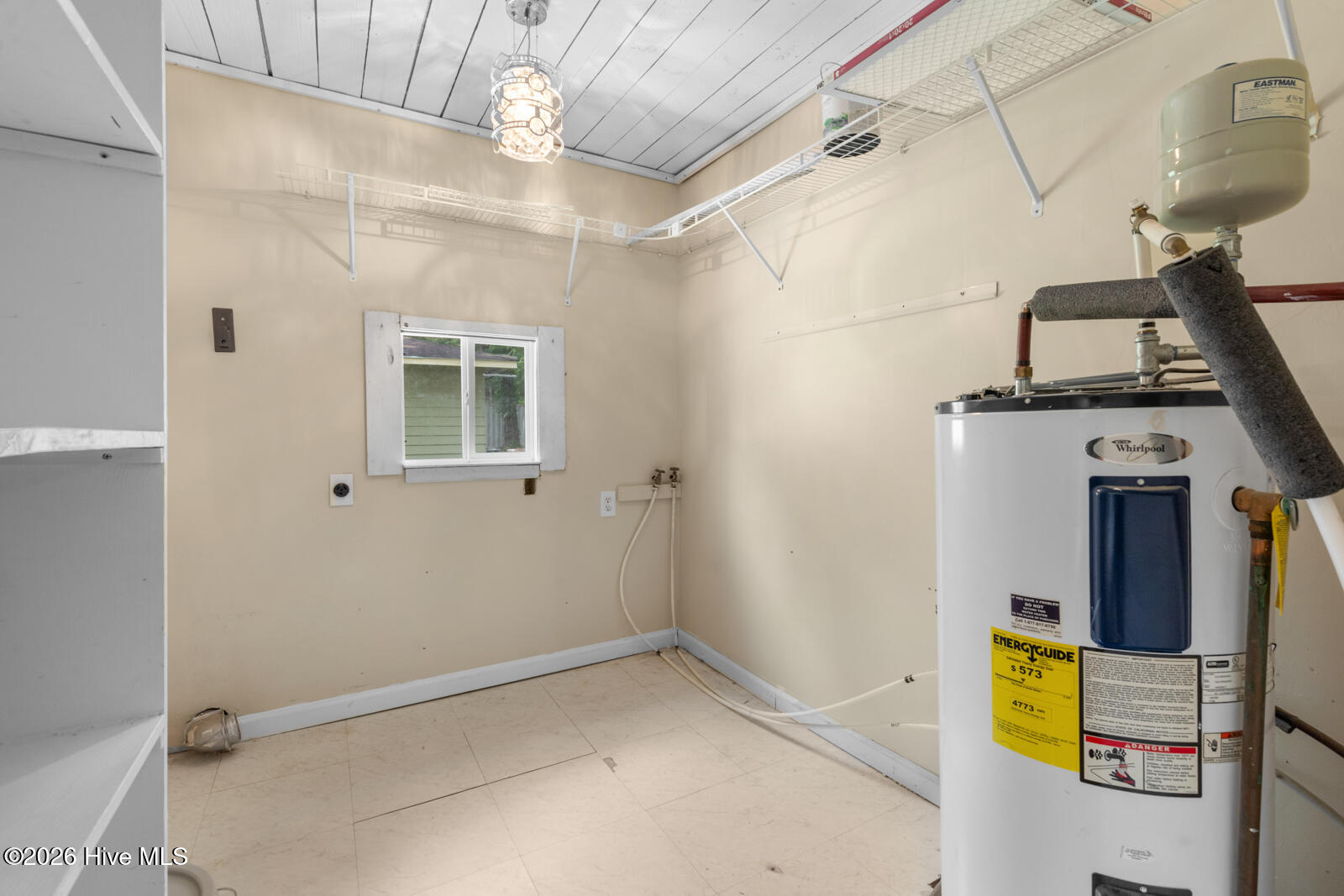 302 Cardinal Road Jacksonville, NC 28546 - Photo 13 of 27 Gallery Image 13