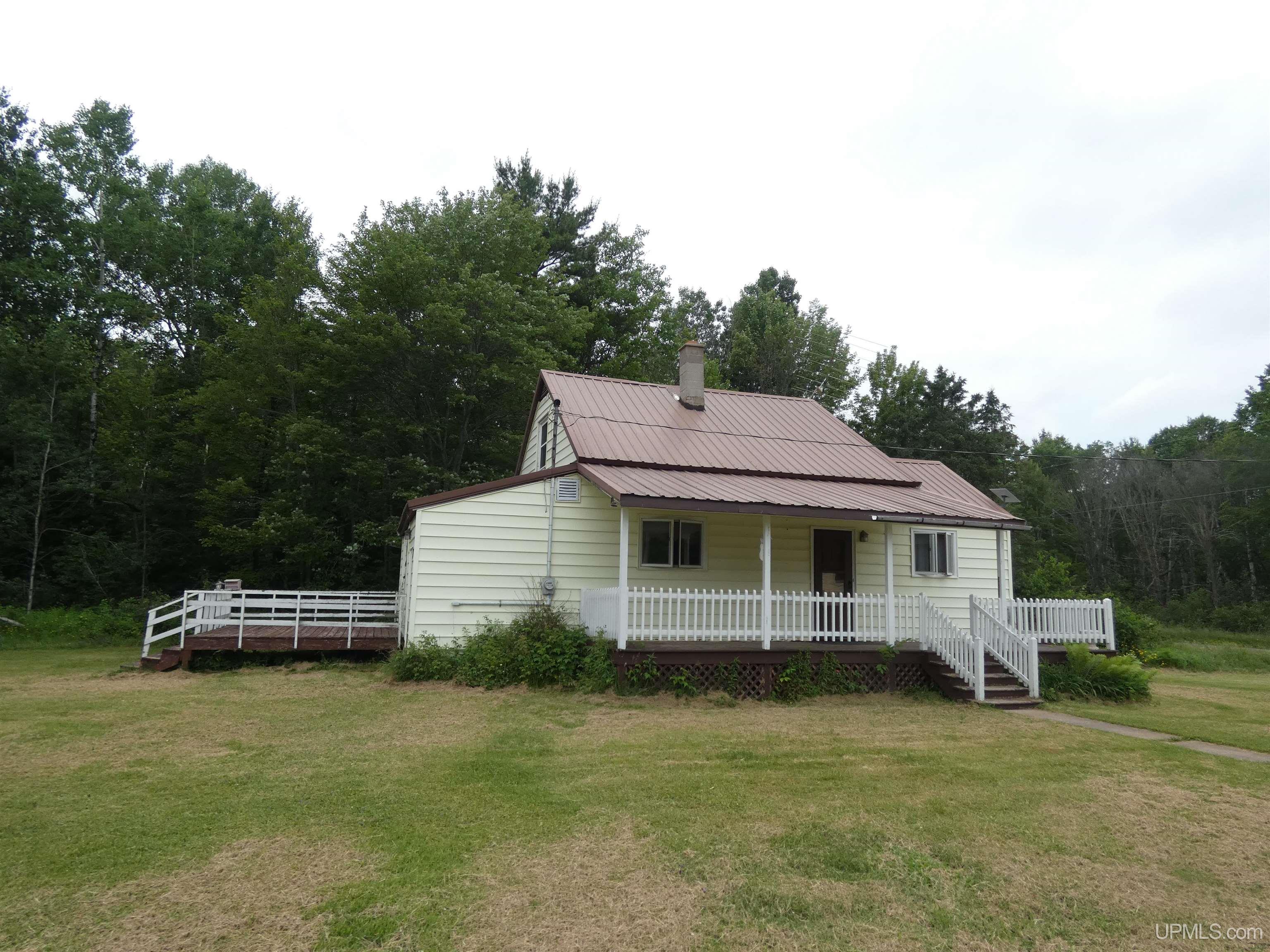 14753 1 Mile Road Bruce Crossing, MI 49912 - Photo 2 of 37
