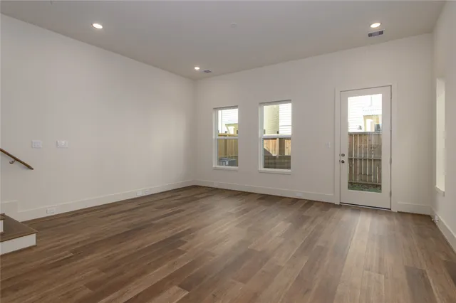 $2,250 | 881 Rachel Street, Unit B, Houston, TX 77091