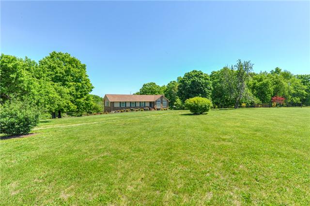 1200 Eno Road Dickson, TN 37055 - Photo 3 of 20 Gallery Image 3