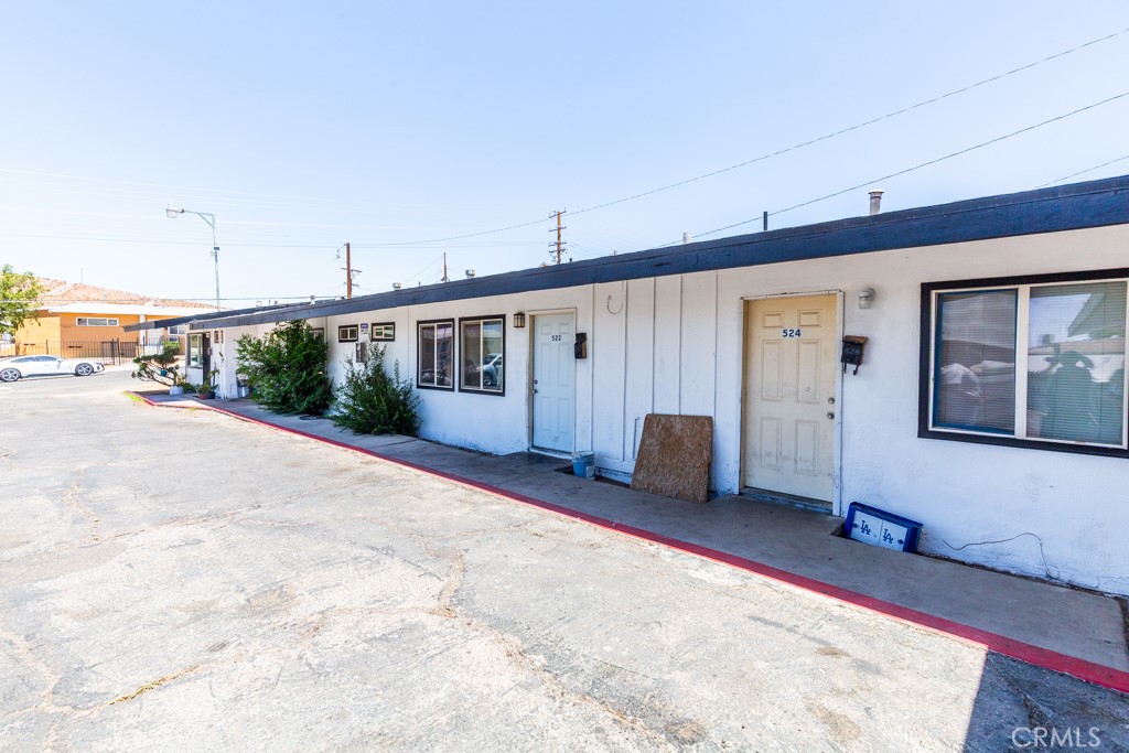 518 West Fredricks Street Barstow, CA 92311 - Photo 4 of 35 a view of a porch