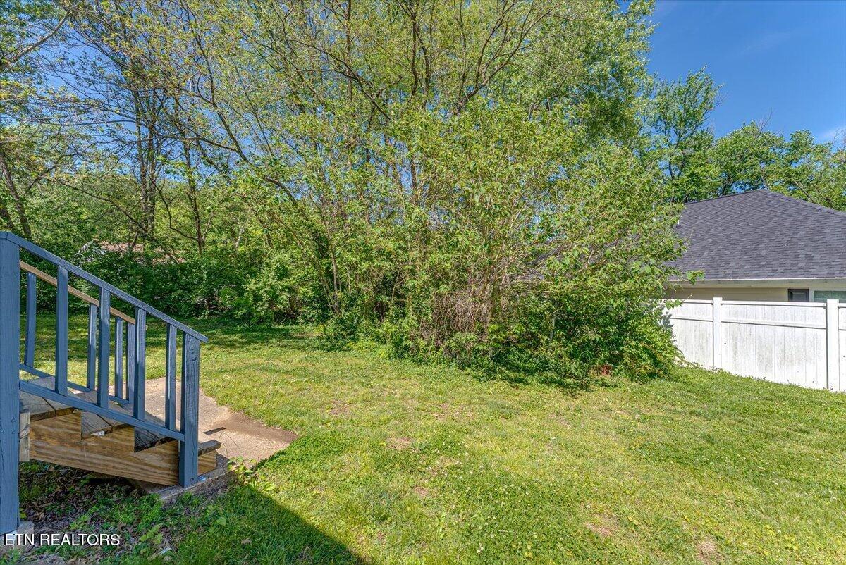 158 Hamilton Circle Oak Ridge, TN 37830 - Photo 23 of 24 24-Back A3