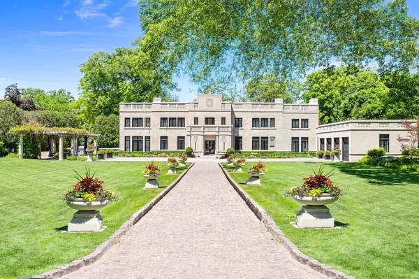 $7,999,900 | 919 Hill Road, Winnetka, IL 60093