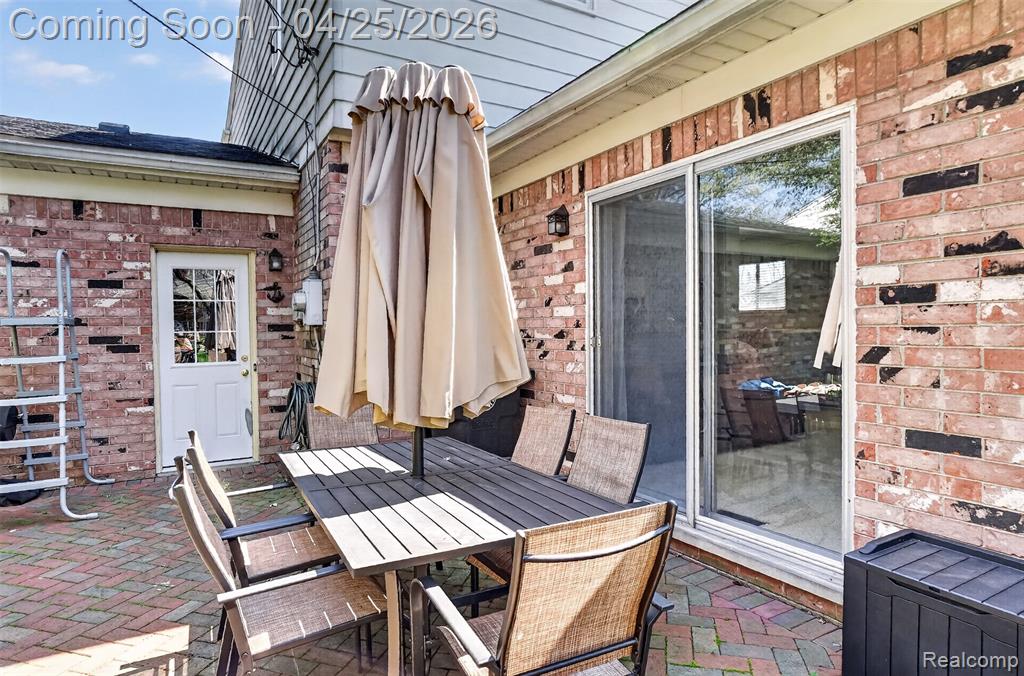 16775 Wayne Road Livonia, MI 48154 - Photo 21 of 22 Gallery Image 21