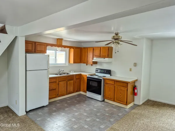 $13,800 | 524 Maple Avenue, Unit 1, Saratoga Springs, NY 12866