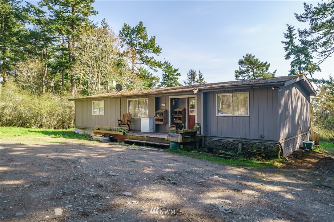 674 Burt Road Lopez Island, WA 98261 - Photo 2 of 13