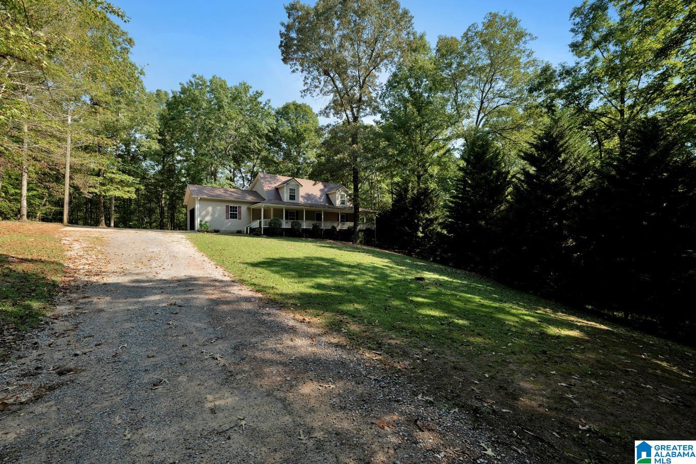 2187 Tommy Robinson Road Jasper, AL 35504 - Photo 2 of 32