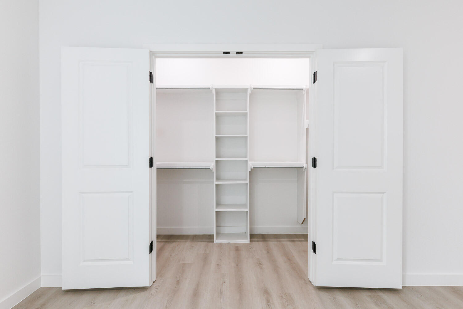 1704 Elkhart Avenue, Unit A Lubbock, TX 79416 - Photo 21 of 44 a view of an empty room