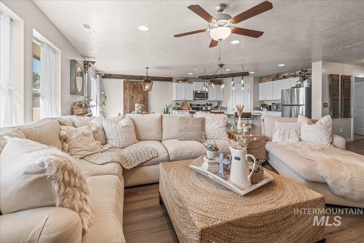 12719 West Hidden Point Drive Star, ID 83669 - Photo 16 of 47