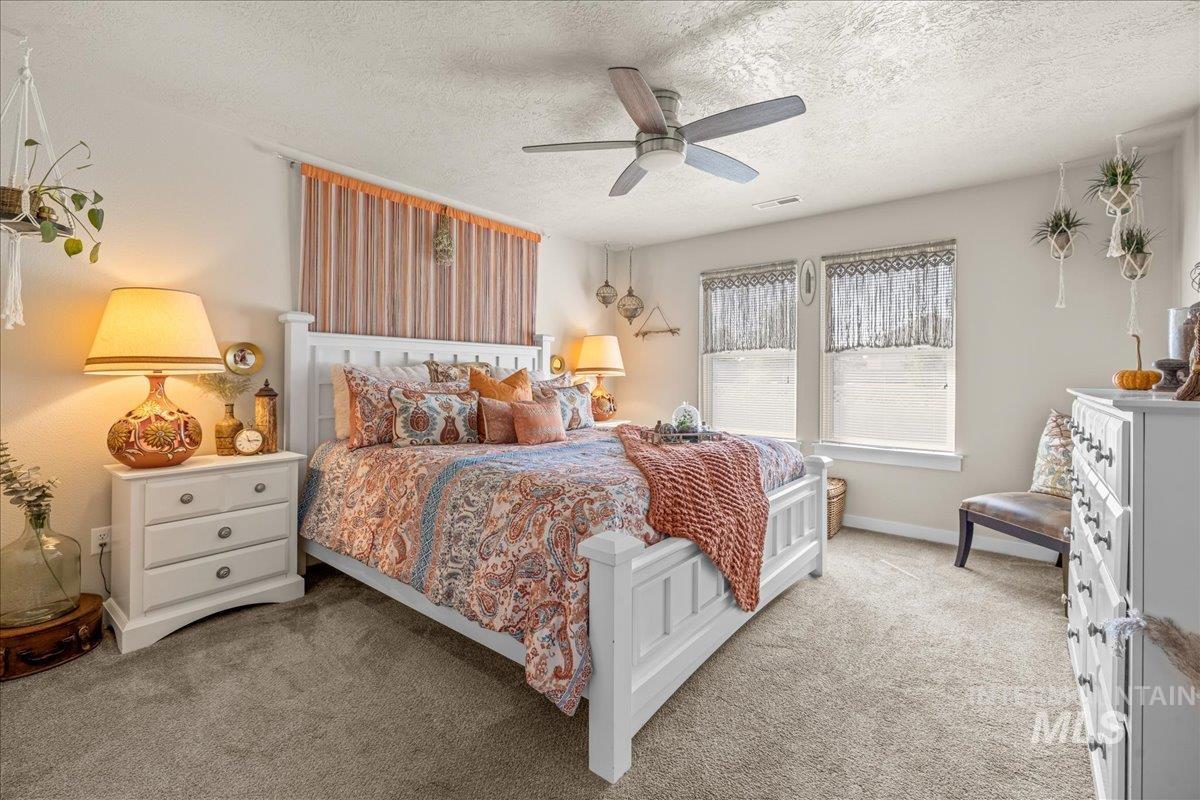 12719 West Hidden Point Drive Star, ID 83669 - Photo 17 of 47