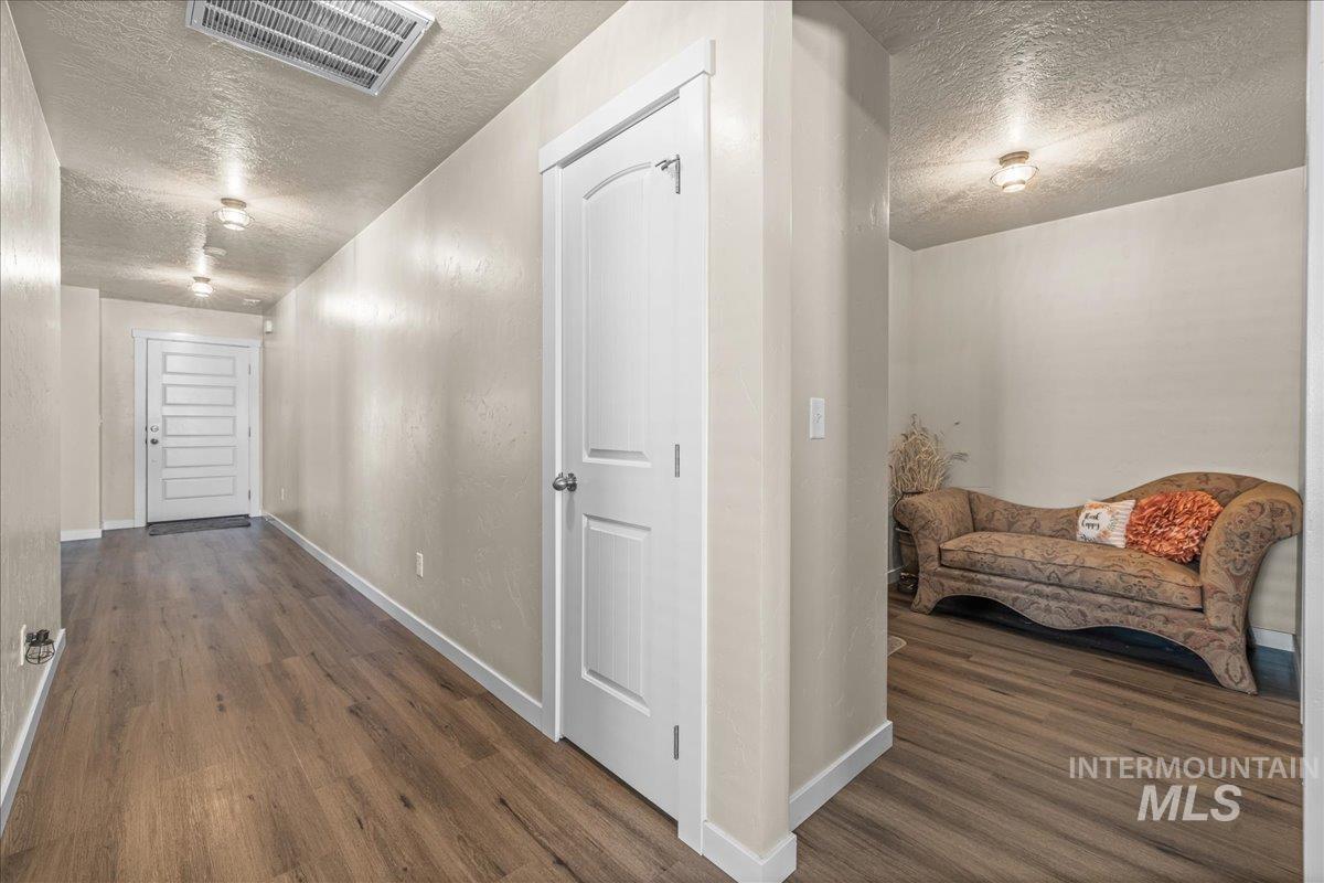 12719 West Hidden Point Drive Star, ID 83669 - Photo 33 of 47