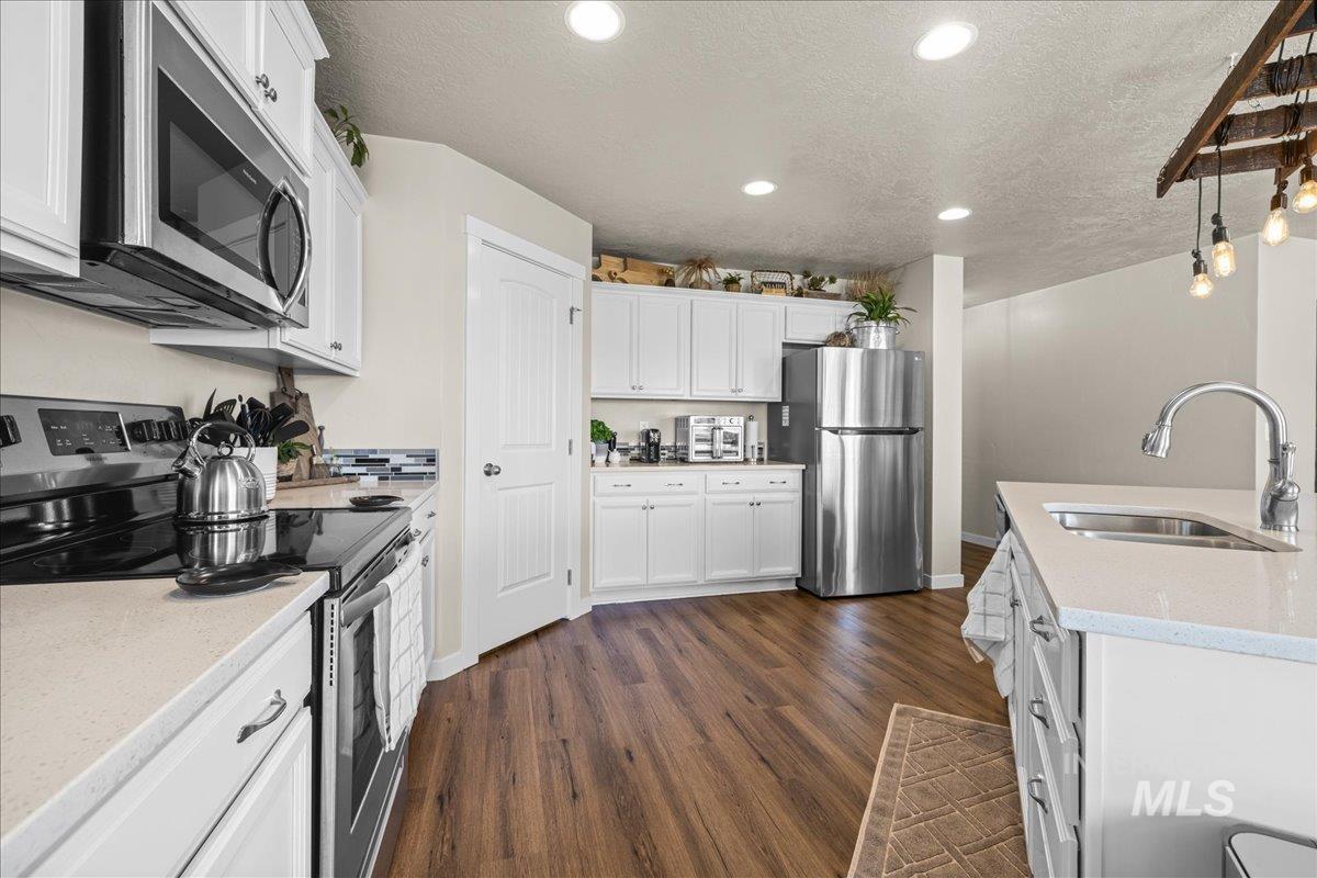 12719 West Hidden Point Drive Star, ID 83669 - Photo 7 of 47