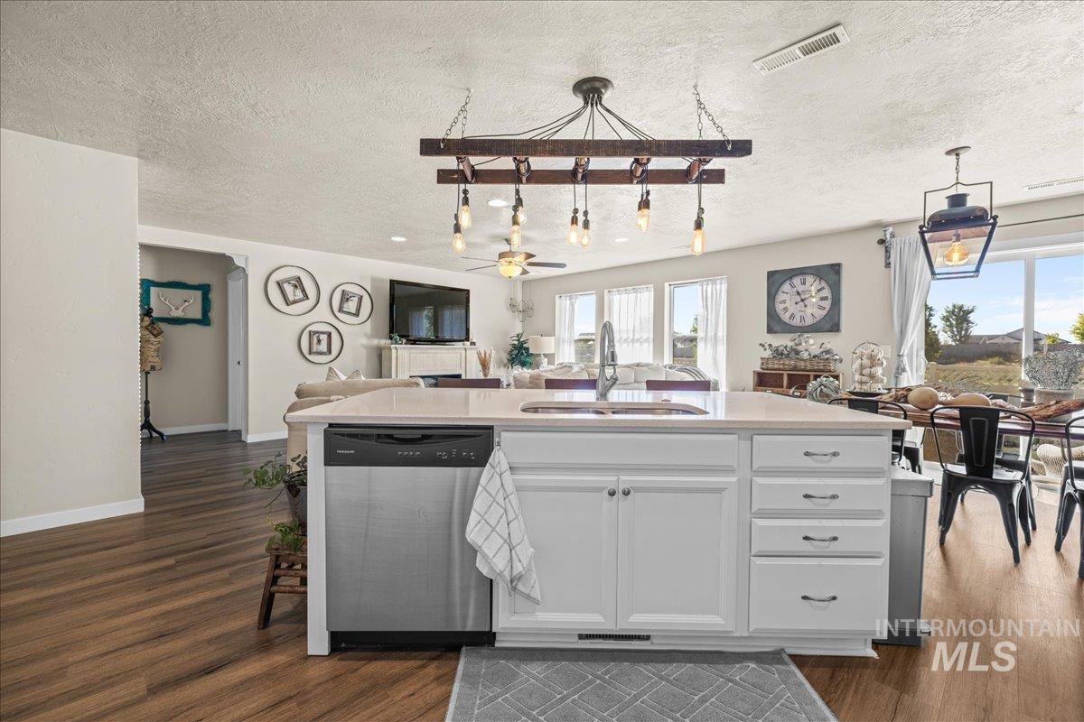 12719 West Hidden Point Drive Star, ID 83669 - Photo 9 of 47