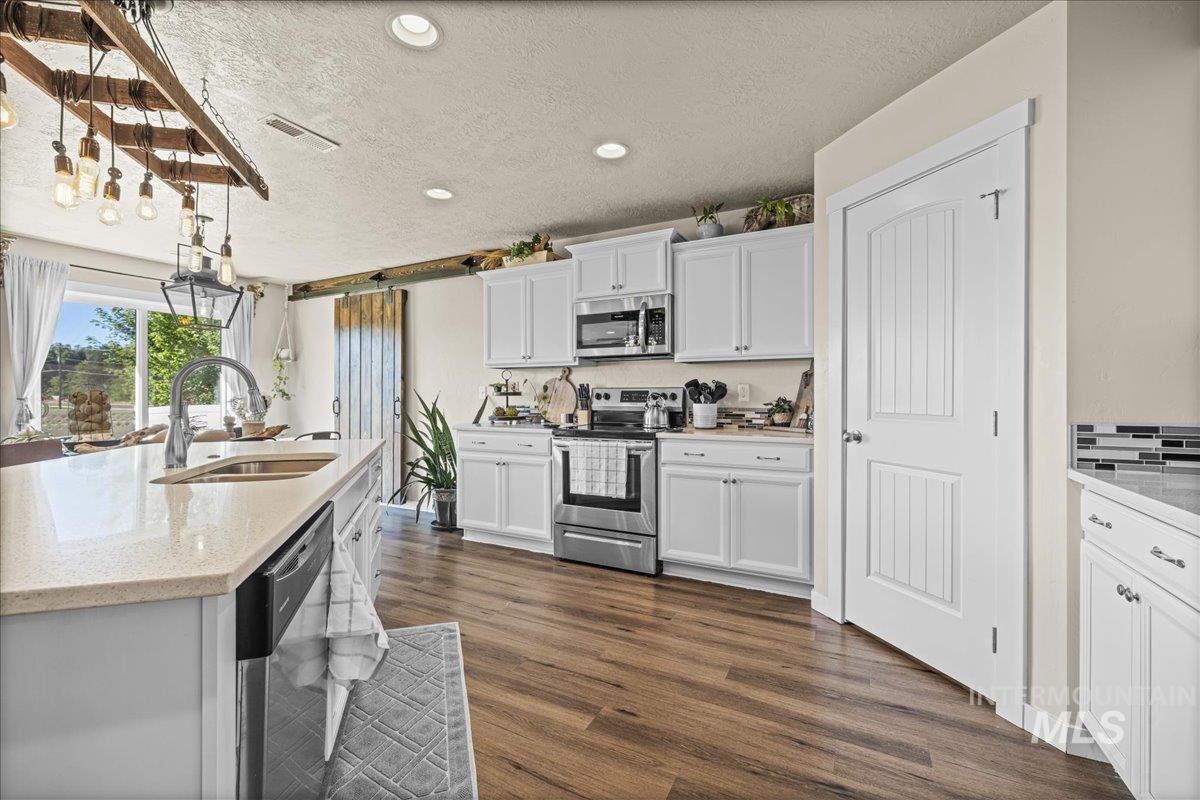 12719 West Hidden Point Drive Star, ID 83669 - Photo 10 of 47