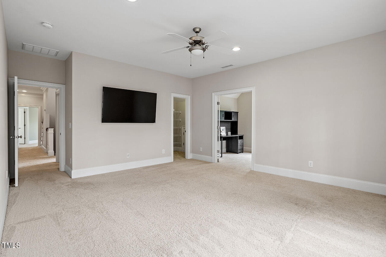 5703 Highcroft Drive Cary, NC 27519 - Photo 26 of 39 5703 Highcroft Drive_27