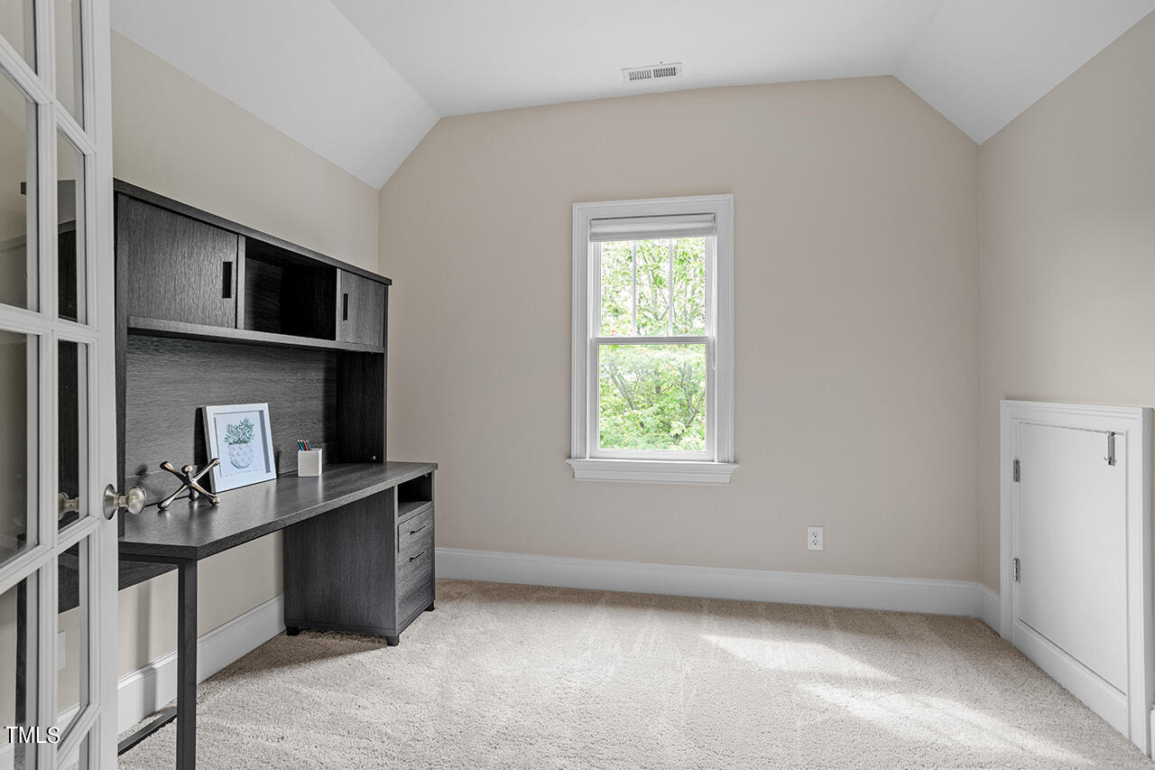 5703 Highcroft Drive Cary, NC 27519 - Photo 27 of 39 5703 Highcroft Drive_28