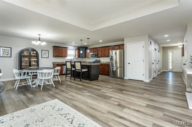 $349,900 | 311 Barnett Drive, Edwardsville, IL 62025