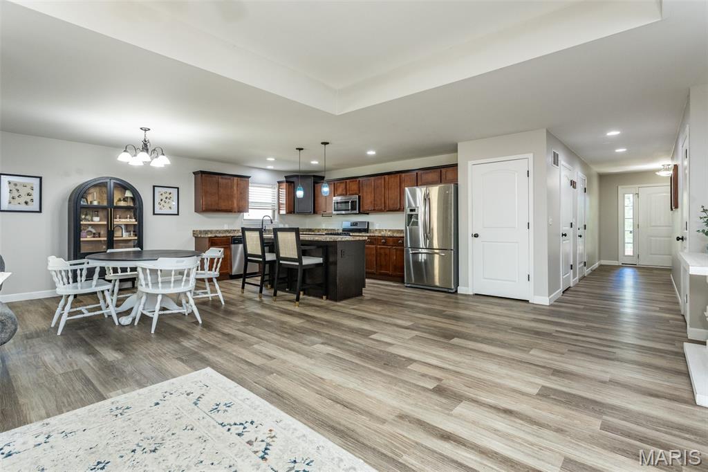 311 Barnett Drive Edwardsville, IL 62025 - Photo 12 of 43