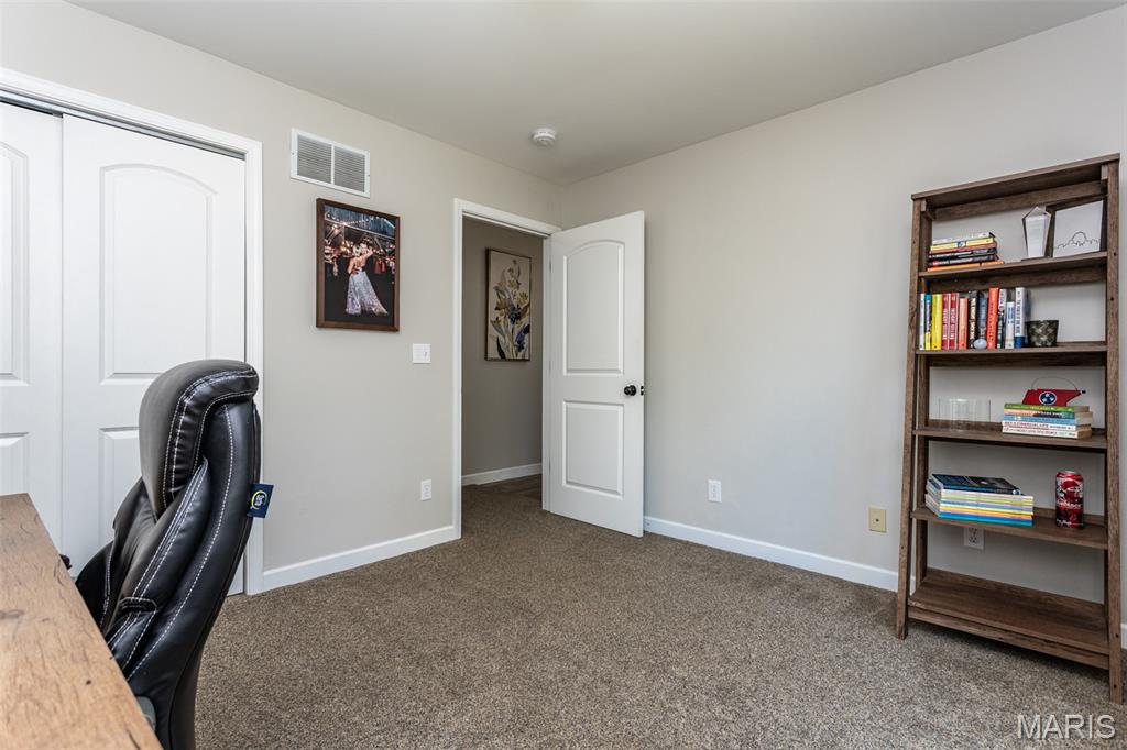 311 Barnett Drive Edwardsville, IL 62025 - Photo 20 of 43