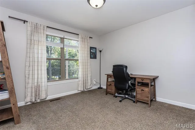 $349,900 | 311 Barnett Drive, Edwardsville, IL 62025