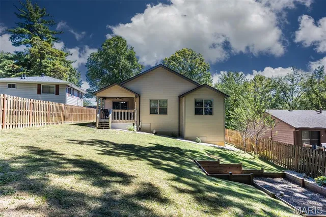 $349,900 | 311 Barnett Drive, Edwardsville, IL 62025