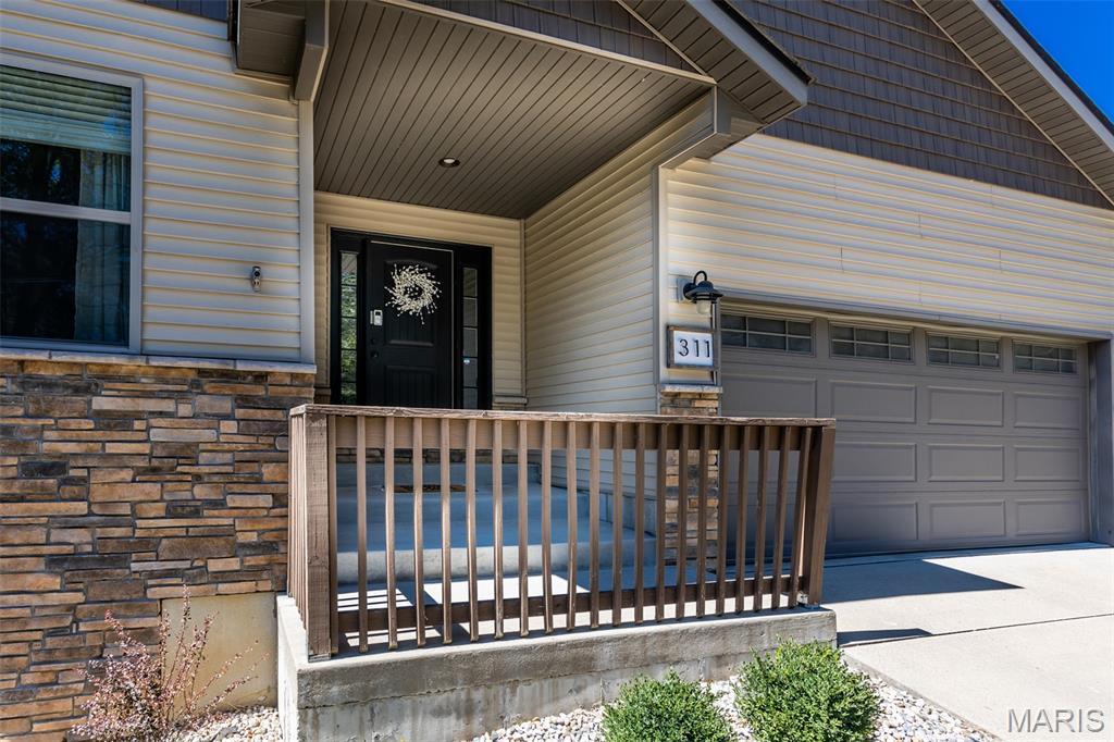 311 Barnett Drive Edwardsville, IL 62025 - Photo 6 of 43