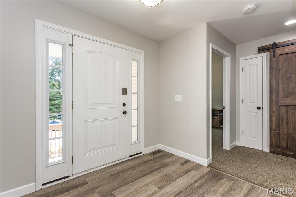 311 Barnett Drive Edwardsville, IL 62025 - Photo 8 of 43