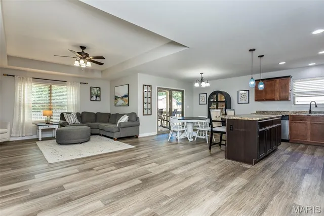 $349,900 | 311 Barnett Drive, Edwardsville, IL 62025