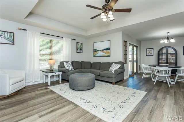 $349,900 | 311 Barnett Drive, Edwardsville, IL 62025