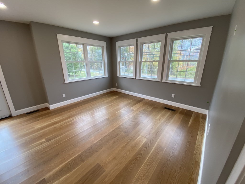 638 Greenfield Road Deerfield, MA 01342 - Photo 15 of 33