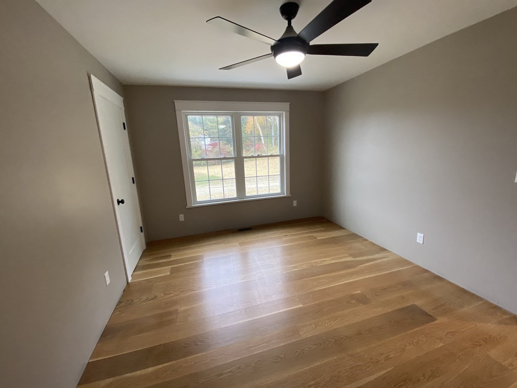 638 Greenfield Road Deerfield, MA 01342 - Photo 17 of 33