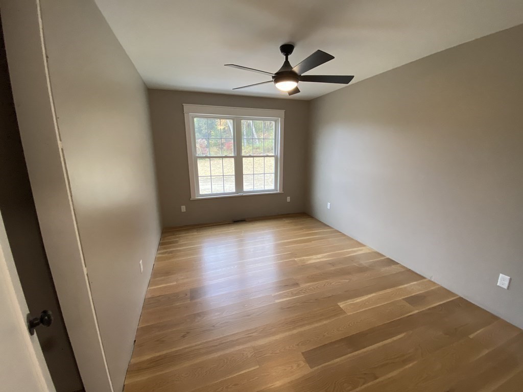 638 Greenfield Road Deerfield, MA 01342 - Photo 19 of 33