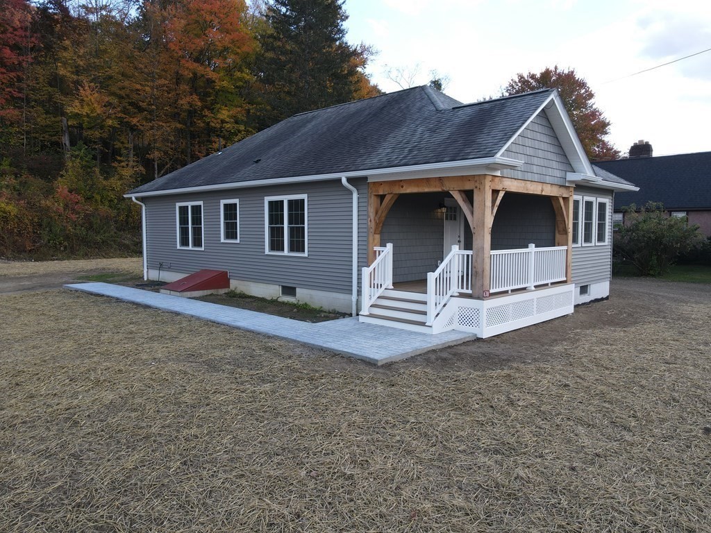 638 Greenfield Road Deerfield, MA 01342 - Photo 3 of 33