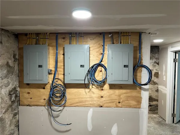 $2,100 | 761 Brewster Street, Unit 2, Bridgeport, CT 06605