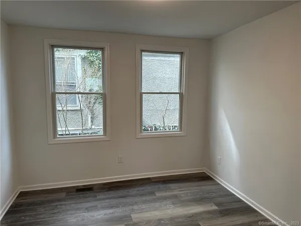 $2,100 | 761 Brewster Street, Unit 2, Bridgeport, CT 06605