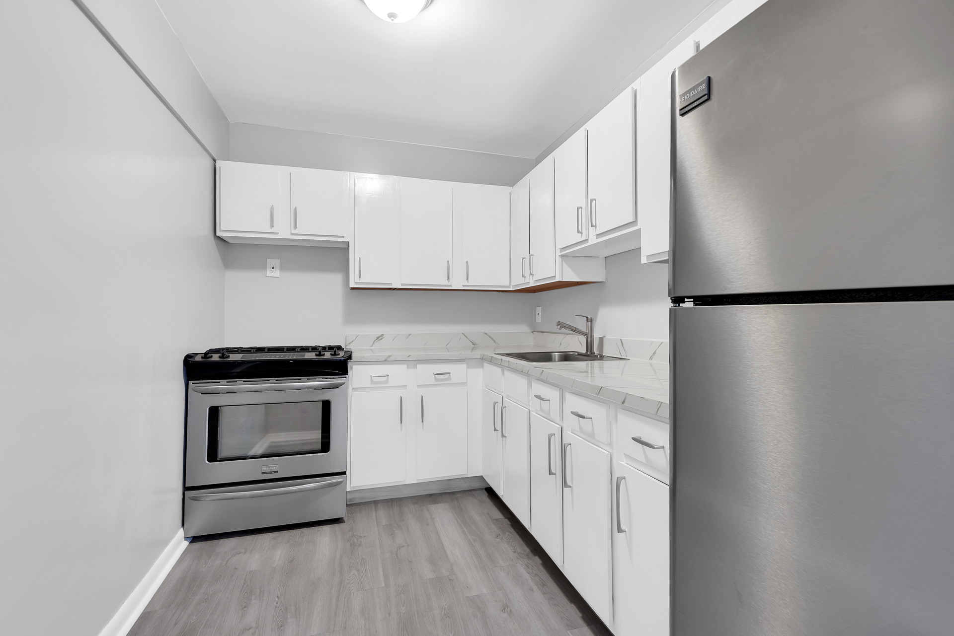 330 Lenox Road, Unit 6S Brooklyn, NY 11226 - Photo 8 of 9