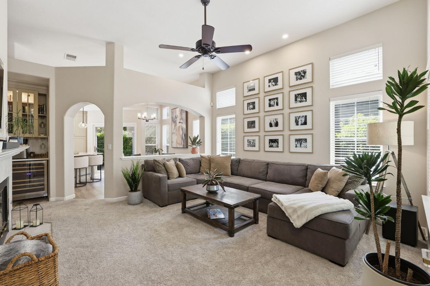 138 Cobble Ridge Drive Folsom, CA 95630 - Photo 3 of 33