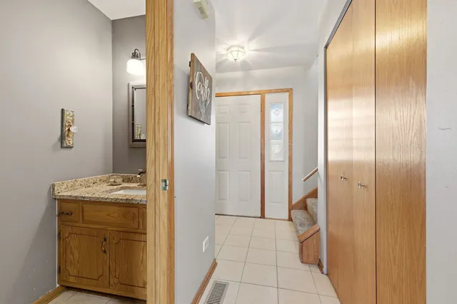 $354,900 | 750 Kristin Lane, Wilmington, IL 60481