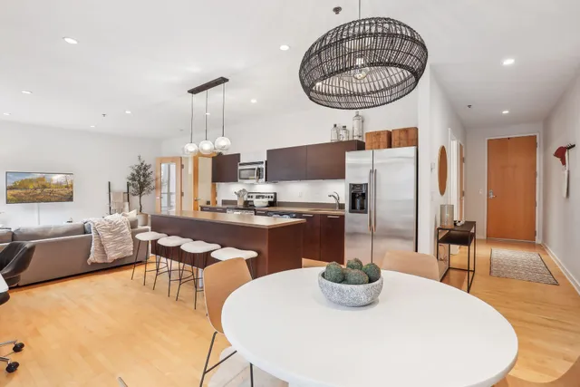 $275,000 | 3116 West Lake Street, Unit 217, Minneapolis, MN 55416